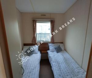 Driftwood - Bronze 3 bedroom West Sands Sleeps 8