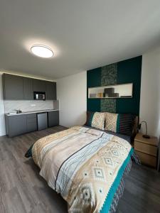 4U centre apartments
