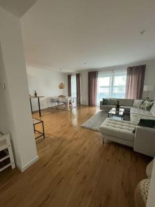 Wunderschöne Wohnung am Rhein nähe Koblenz