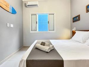 Pousada 50m da Praia 2 Suítes com Ar-Condicionado Cozinha Privativa Piscina