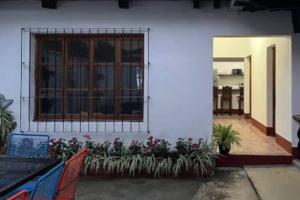 T1-House 14 guests 3 blocks from Central Park