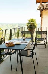 Sky & Vineyards - Mora -