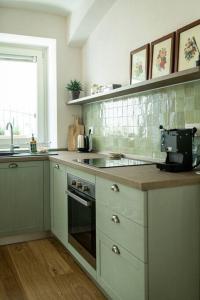 Sky and Vineyards - Olivo -