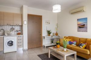 STAY Sunflower Delight Studio