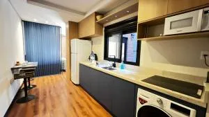 Studio Central Todo Planejado com Ar Condicionado - Quebracho