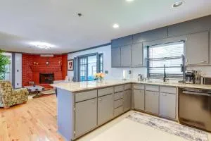 Decatur Apartment about 11 Mi to Downtown Atlanta! - Glen Haven