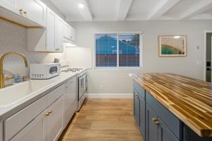 Downtown Haven, Patio, Near Dining