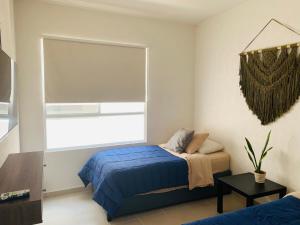 Franks House Collection Corifa