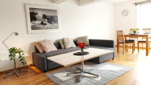 Forus 2 berdoom apartment