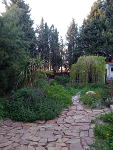 Casa con jardín y aparcamiento en Viznar, junto a Granada