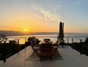 Villa Lula, Pool, Sauna, 6 Personen, 3 Bäder - Dobreć