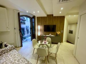 Central apartment Taormina