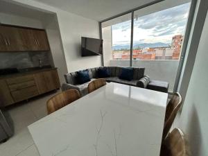 Acogedor apartamento tres habitaciones