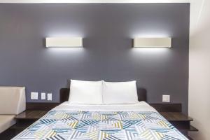 Motel 6-Laredo, TX - Airport