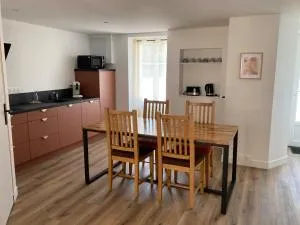 Maison 4-8 personnes, jardin, Sainte Mère Eglise - 圣马丁德万