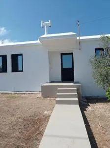 Pomos rockaway beach house - Pomos