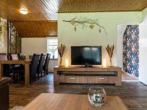 Achter de Vijf Linden