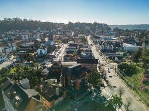 Tribeca 2 Suítes 350m Rua Coberta by Achei Gramado