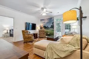 Birdies & Beaches - Hampstead