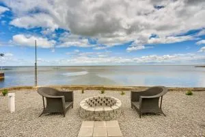 Serene Lakefront Standish Home with Fire Pit and Grill - Au Gres