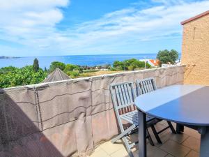 Charmant studio-mezzanine avec terrasse et parking à Banyuls-sur-Mer - FR-1-309-90