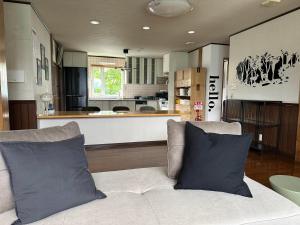 furanostay -private villa Accommodates up to 10 guests-