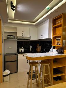 JoyStaycation Condo Hotel - Aparthotels, Manila