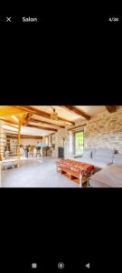 Maisons de vacances Maison quercynoise du 17eme siecle : photos des chambres