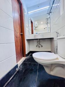 Hotel Satwah Home Stay Just 10 Minute Away From Nizamuddin Railway Station
