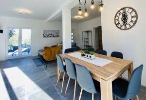 Villa Dolce Vita Biograd na Moru with Private Swimming Pool Minutes from the Adriatic Sea