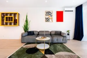 Roots One - Lakeview Escape with Balcony & Parking - Bucureştii Noi