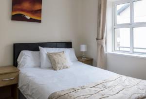 Marine Court Sea View