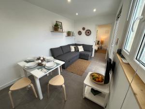 Bas de Villa 2P, Grande Terrasse, Vue mer, Plage à 15mn