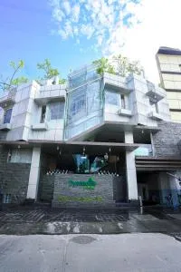 PYRENEES Malioboro Hotel - Jetis