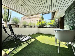 Gray DAlbion -2A8- 1 Chambre