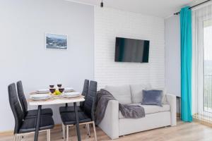 Nowoczesny Apartament z Widokiem na Góry by Noclegi Renters