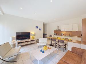 Nestor&Jeeves - PALAIS DU PORT - Balcony - Port Place du Pin