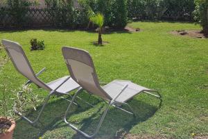 Agreable et Calme 3 pieces Terrasse, Piscine, Tennis, Plage