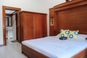 Omah Sawo Guesthouse Jogja