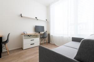 Studio Mozart, Free Onsite Parking, Air Conditioning, 1Gbs WiFi