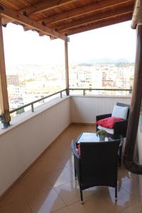 Cosy Rooftop Central Apartment at Pazari i Ri