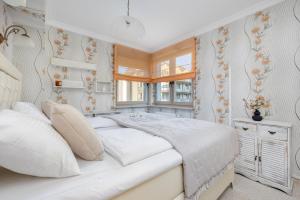 Exceptional Apartment 550 m from the Beach by Noclegi Renters