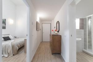 Cittadella Apartment by Mamo Florence