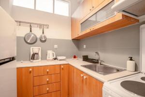 Urban Pulse Central Apartment