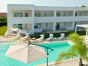 SUNSHINE LUXURY APARTMENTS - Private Pool and Beach - Policoro Lido - Scanzano