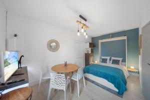 Appartements Le Cocon Bleu Confort et Calme au centre ville Beaune : photos des chambres
