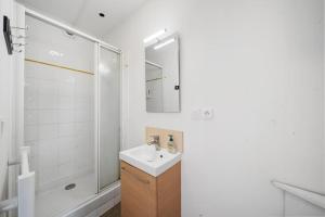 Appartements Le Cocon Bleu Confort et Calme au centre ville Beaune : photos des chambres