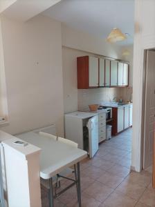 Kalamata Flats