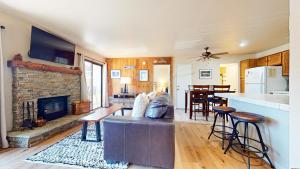 Hidden Valley #107 condo