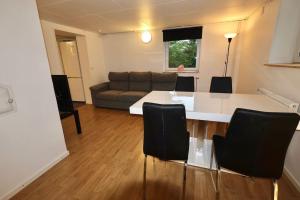 Home for Workers & Familys Near Volvo